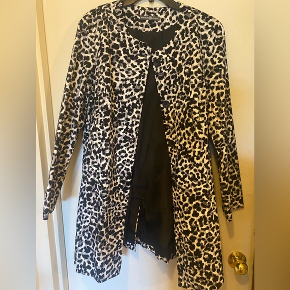 Animal Print long blazer - Picture 2 of 4